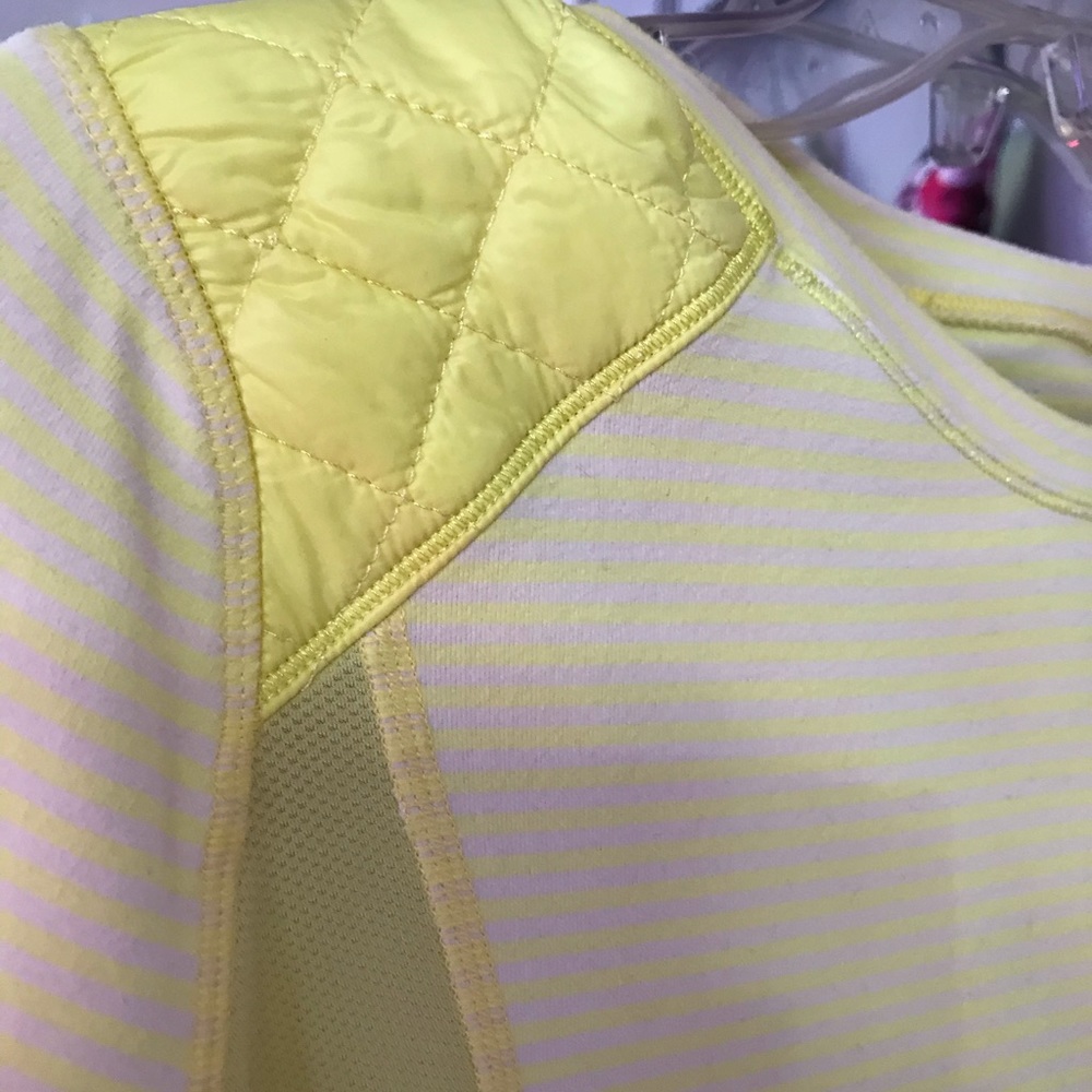 Lululemon top - Picture 2 of 5